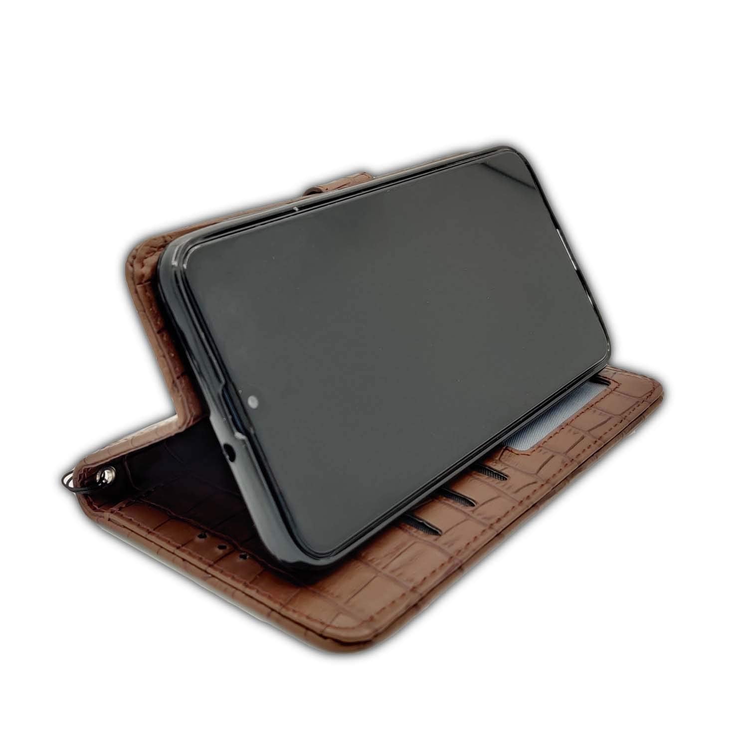 iPhone XR Leather mobile flip cover in brown by Pikkme – photo 6