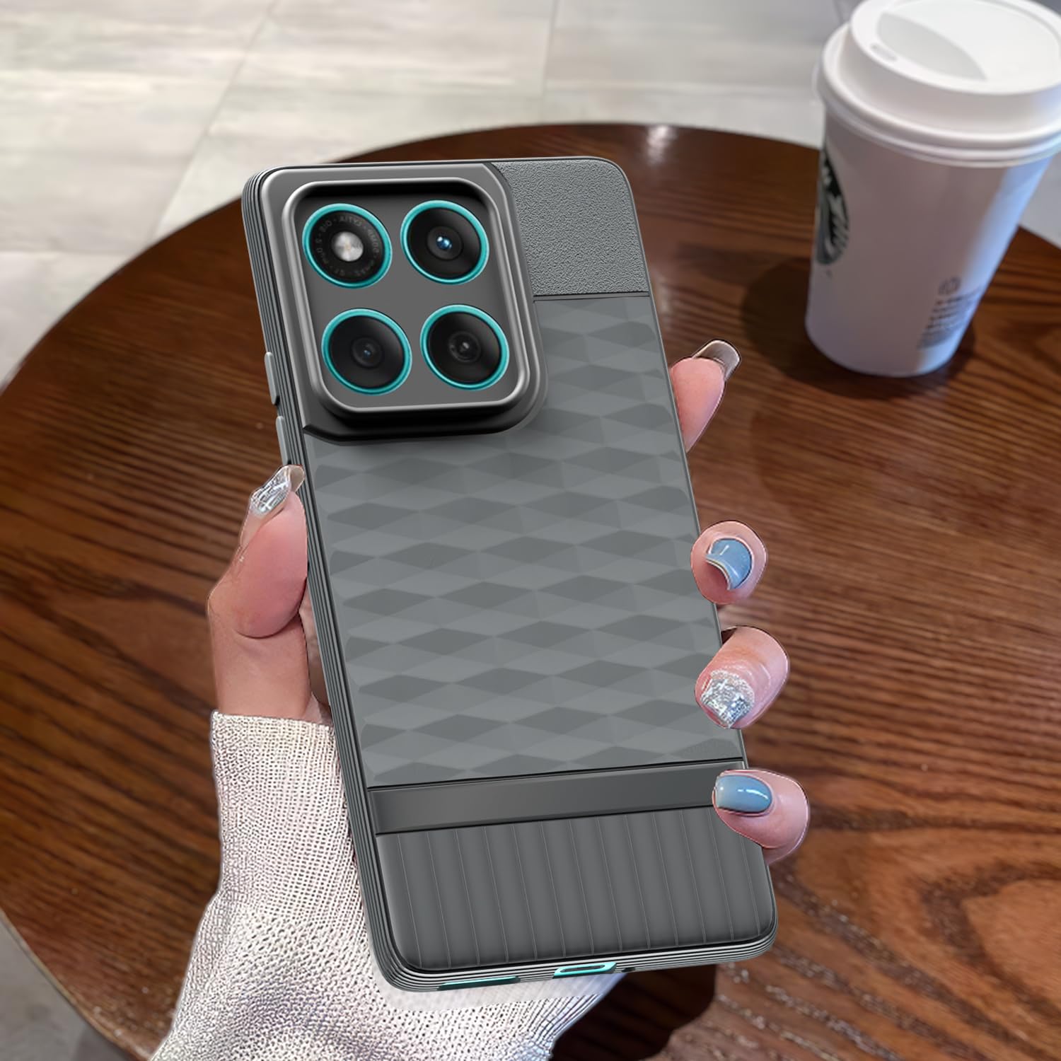 Moto Edge 60/Edge 60 Fusion 5G Silicone phone cover in grey by Pikkme – photo 7