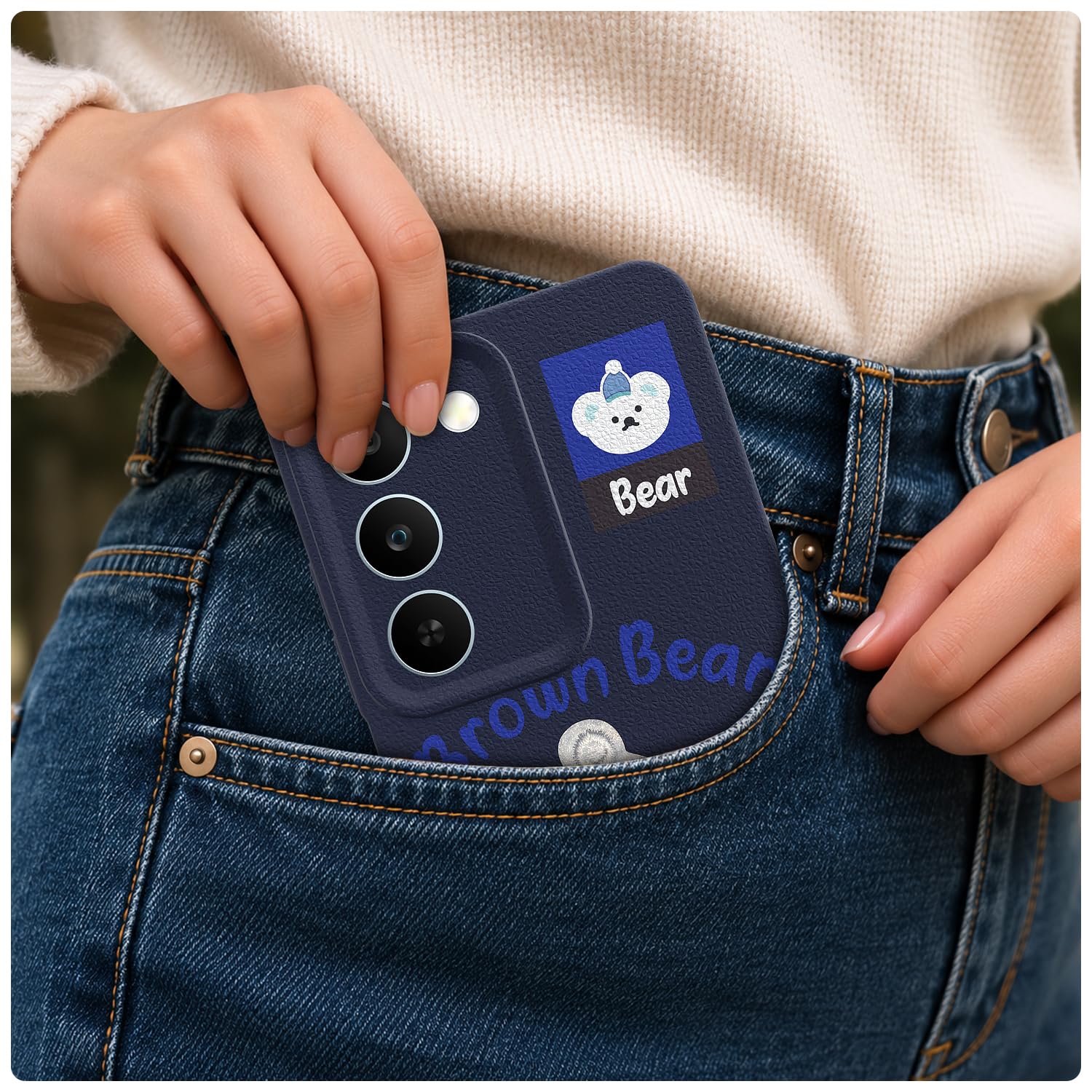Realme P4 Lite/C83 5G Plush Patch mobile cover in blue by Pikkme – photo 4
