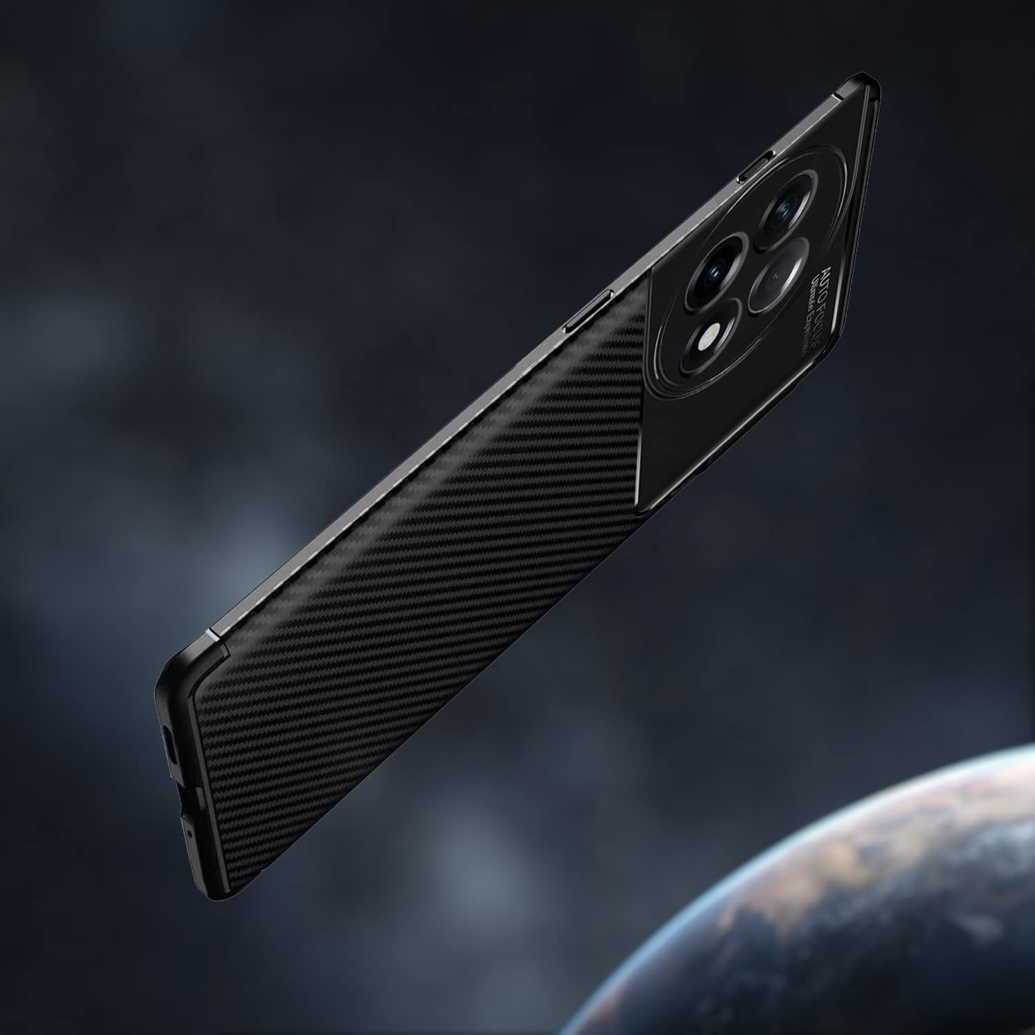 OnePlus 11 5G Carbon phone cover in black by Pikkme – photo 5