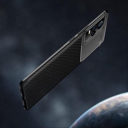 Vivo Y73 Carbon back cover in black by Pikkme – photo 5