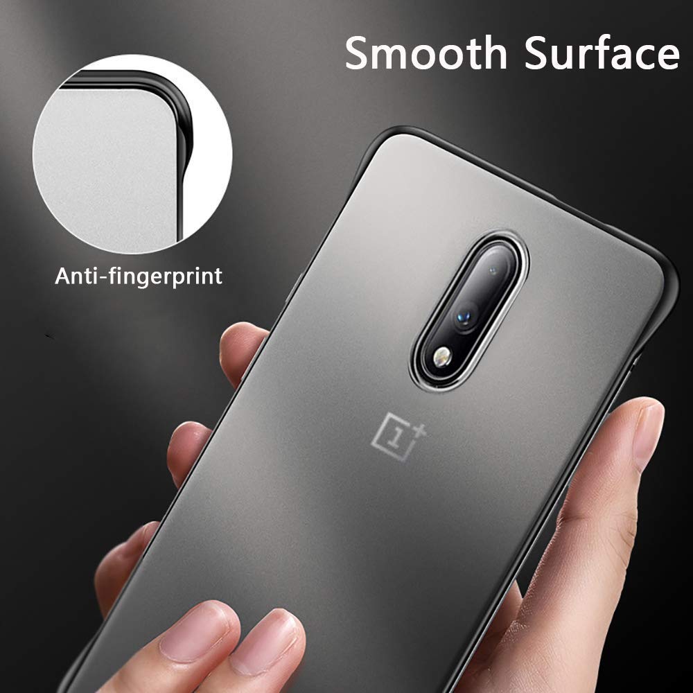 OnePlus 6 mobile back cover in black by Pikkme – photo 4