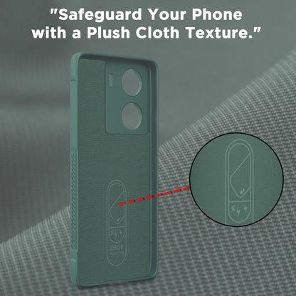 iQOO Z7/Z7s 5G Liquid Silicone mobile back cover in green by Pikkme – photo 6