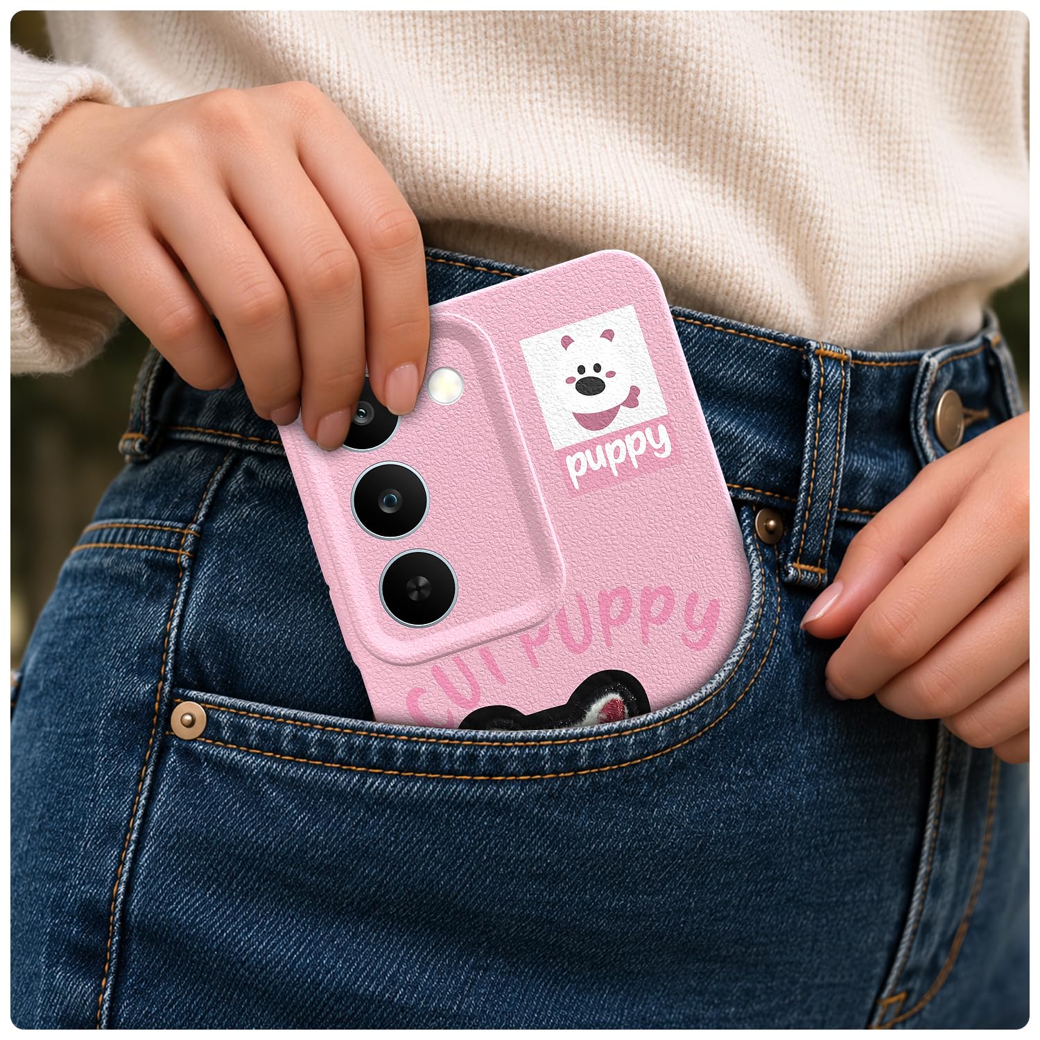 Realme P4 Lite/C83 5G Plush Patch mobile cover in pink by Pikkme – photo 4